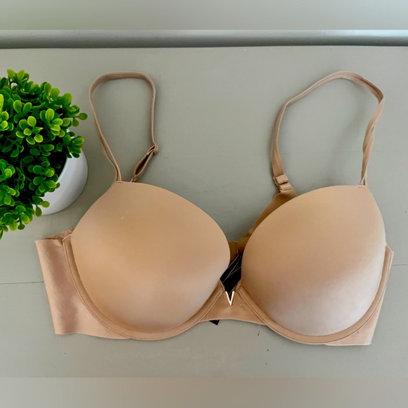 Victoria’s Secret Push Up Bra 36D Nude - Picture 1 of 4
